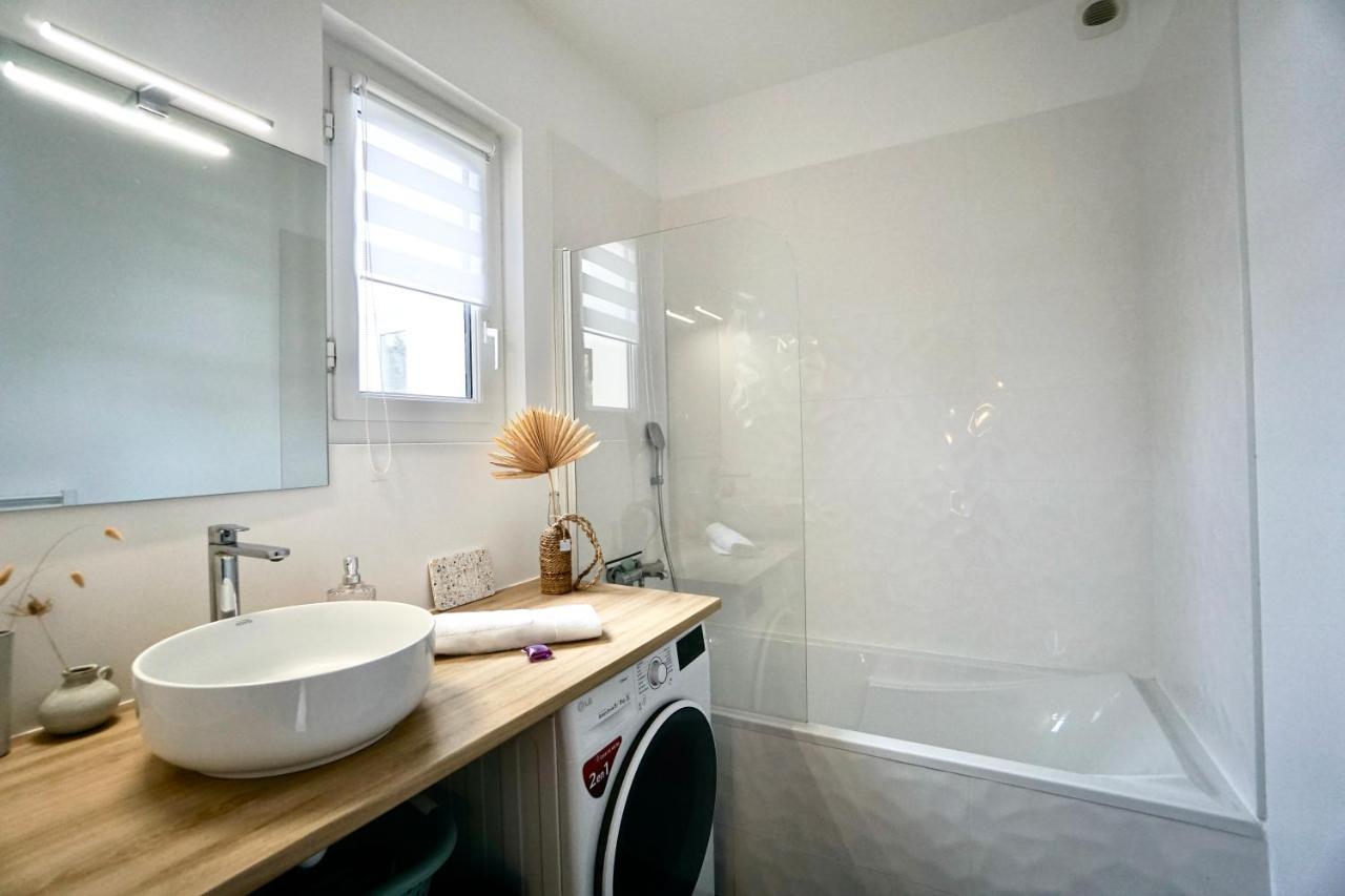Le Bellevue *a 2 Pas De La * Hyper Centre* Apartment Larmor-Plage